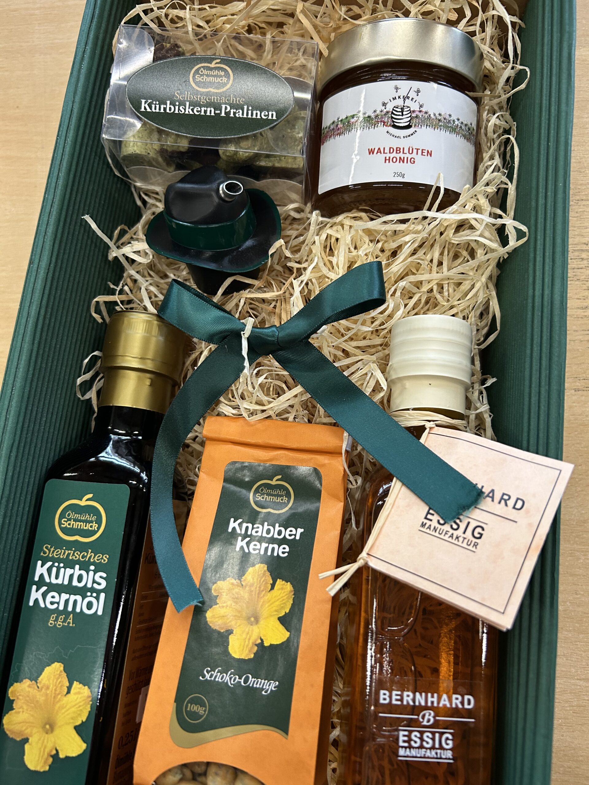 Geschenkpaket 4 (ACHTUNG: zzgl. Geschenk Kartonpreis bei Ab Hof-Abholung!) – Bild 2