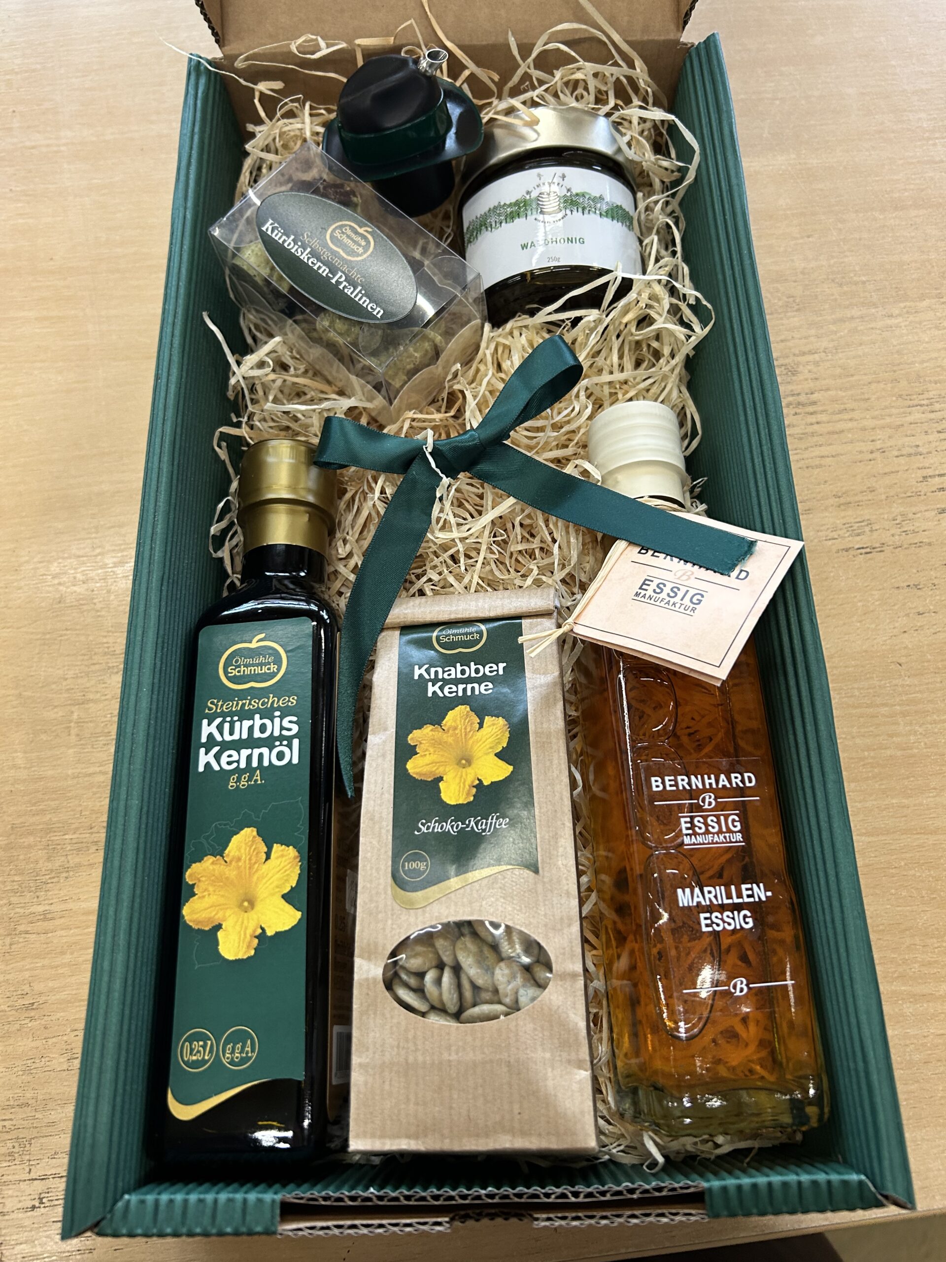 Geschenkpaket 4 (ACHTUNG: zzgl. Geschenk Kartonpreis bei Ab Hof-Abholung!) – Bild 5